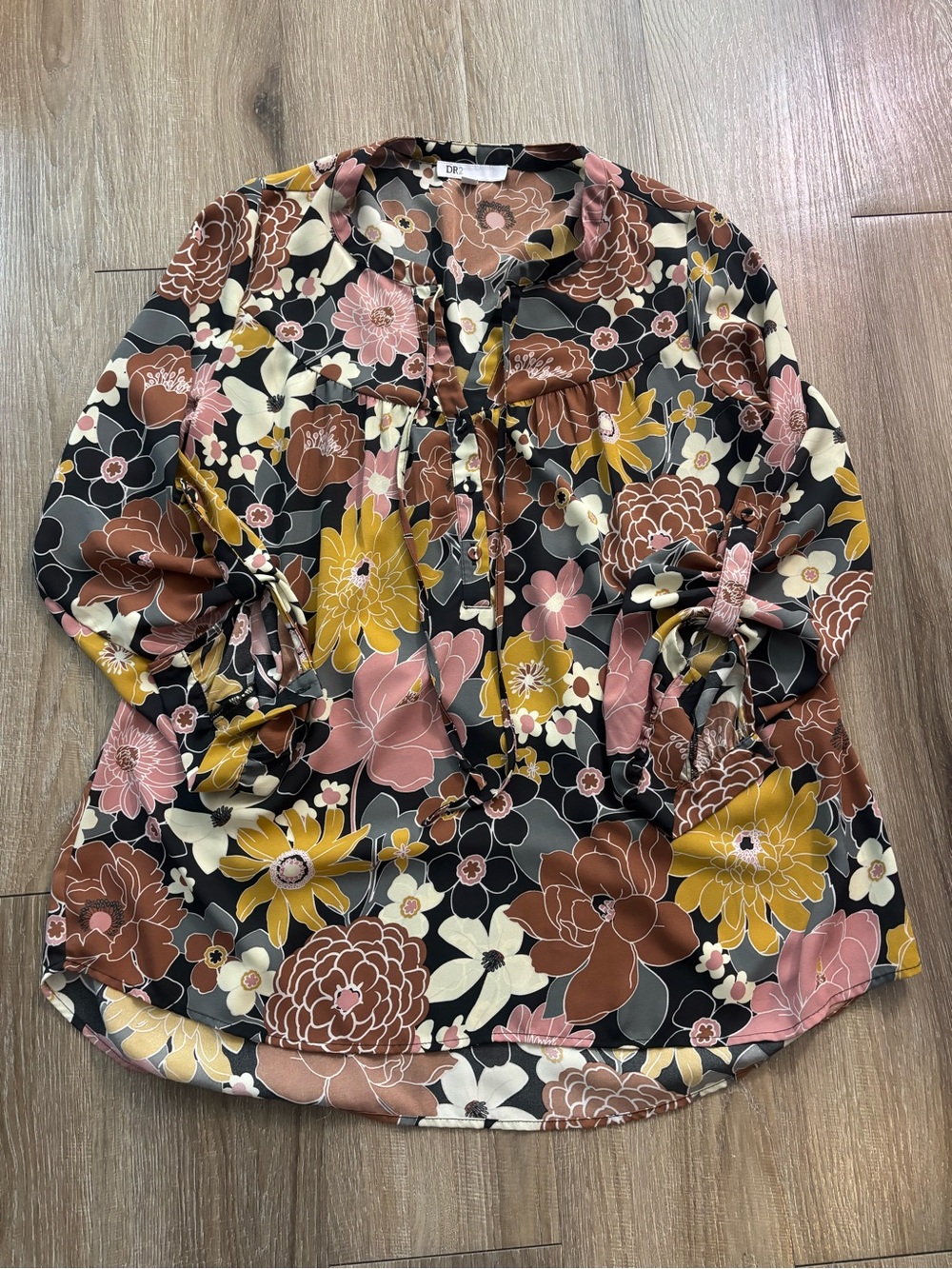 DR2 Black Multi Floral Tie-Neck Blouse
